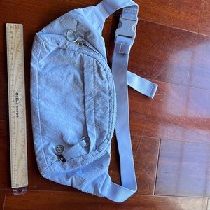 Lululemon Cross Body/Fanny Pack-Light Violet